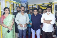 Andaru Bagundali Andulo Nenundali Movie Opening